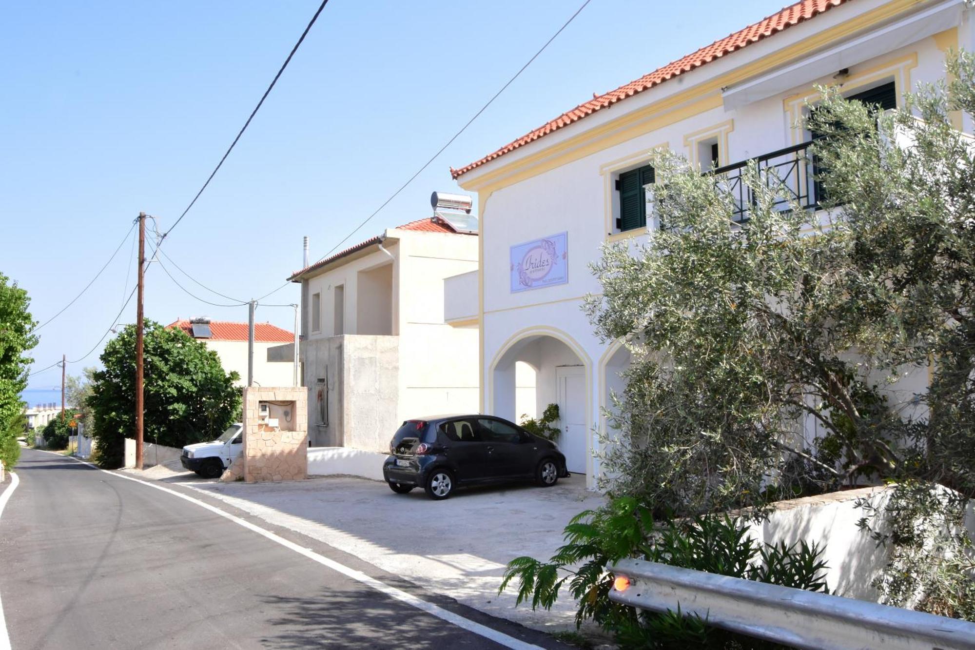 Irides Apartments Megalochori  Exterior foto